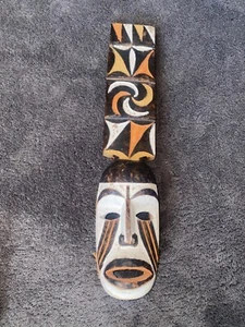 Rare Afikpo Mba Raffia and Wood African Mask Igbo Nigerian Theatrical Art - Picture 1 of 6