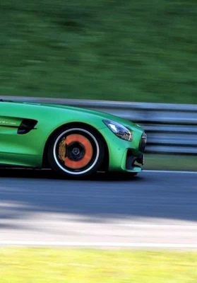 AMG GT bremscheibe Keramik Hinterachse DEFEKT  - Bild 1 von 3