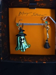 NEW BETSEY JOHNSON Crystal Ghost& Broom Mismatch Green/Black Earrings - Picture 1 of 7