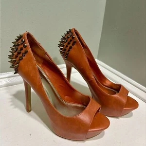Bakers Brown Platform Stiletto Peep Toe Heels w/ Spiked Backs- size 8M - Picture 1 of 9