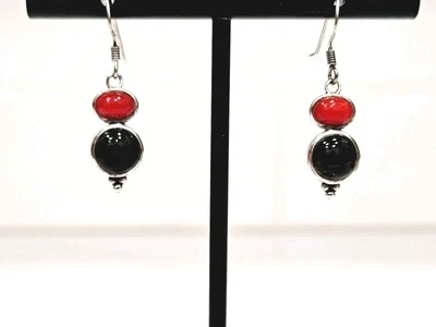 Pendientes colgantes de plata de ley 925 coral rojo y ónix negro estilo boho vintage Foto 1 de 4