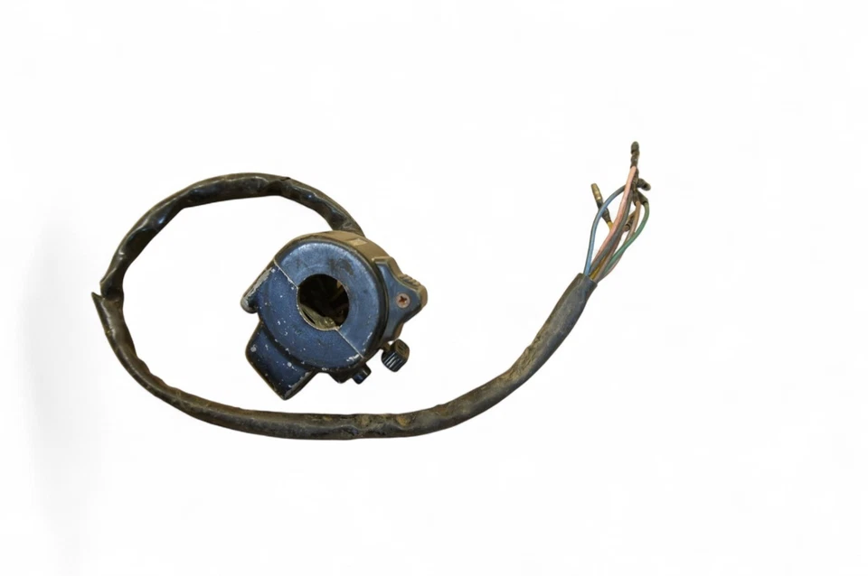 Luces de control izquierdo Yamaha Tx750 Tx 750 interruptores de bocina Y18 *2641O Foto 1 de 4