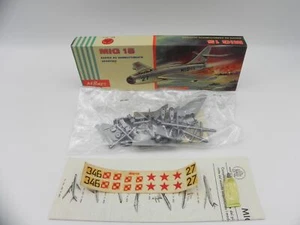 CO-MA Aermec plastic kit MIG 15 aircraft 1:72 MIB all parts in sealed bag COMA - Foto 1 di 5