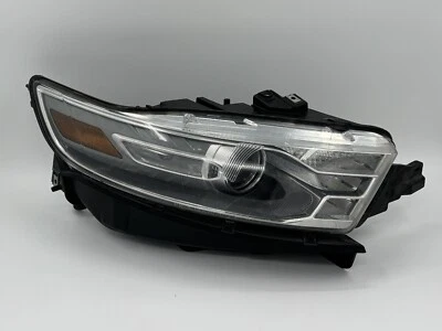 Faro halógeno lateral derecho pasajero Ford Taurus 2013-2019 OEM DG13 - 13005 Foto 1 de 4