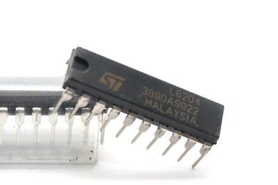 2 pcs of DMOS Dual Full Bridge Motor Driver STMicroelectronics type L6204, NOS - Image 1 of 4