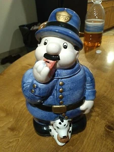 OCI Policeman Cookie Jar Made In Taiwan - Picture 1 of 8