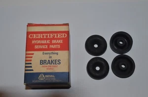 1950-1960's NOS CERTIFIED GM CHEVROLET WHEEL CYLINDER DUST BOOTS LOT OF 4 14492 - Picture 1 of 5