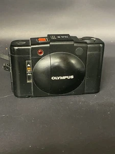 Olympus XA2 35mm Compact Film Camera D.Zuiko 35mm f3.5 Lens (4592058) - Picture 1 of 5