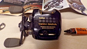 DAIWA FISHING REEL - TEAM DAIWA TD-2Hi - CLEAN & WORKS GOOD - Picture 1 of 11