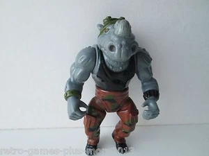 Teenage Mutant Ninja Turtles: Rocksteady (Playmates, 1988) lose Figur ohne Gürtel  - Bild 1 von 5