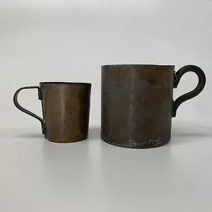 primitive rustic Bronze Copper measuring cups with handles lg 2.5”x2.5 sm 2x1.75 - Picture 1 of 11