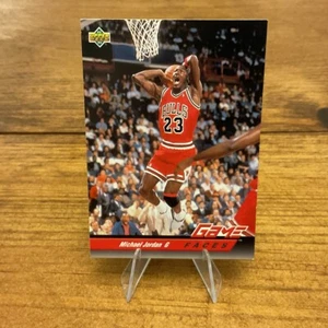 1992-93 Upper Deck - Game Faces #488 Michael Jordan - Picture 1 of 1