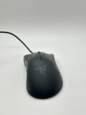 RAZER DeathAdder Chroma Black Wired PC Gaming Mouse RZ01-0121 - Image 1 of 4