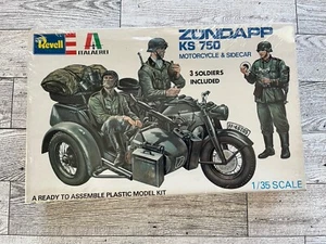 Revell Italaerei - Zundapp KS 750 Moto e Sidecar - 1:35 - Kit H2139 - Foto 1 di 3