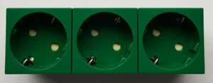OBO Bettermann SCHUKO protección/toma de corriente 3x verde módulo45 33° 2 polos 16 A 250V - Imagen 1 de 4