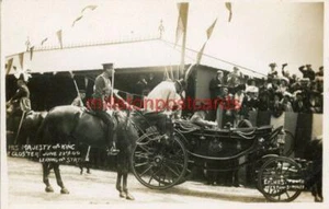REAL PHOTOGRAPHIC POSTCARD OF THE KING AT GLOUCESTER, 23/6/1909, GLOUCESTERSHIRE - Picture 1 of 2
