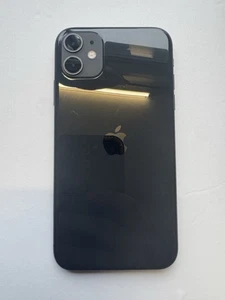 IPhone 11 (black) For Parts/repair - Photo 1 sur 6