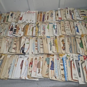 Lot Of 120 Vintage Sewing Patterns Simplicity McCall Butterick Advance Vogue ++ - Picture 1 of 13