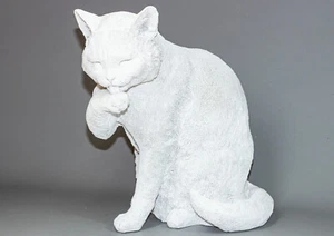 Unpainted Sitting Cat Memorial Sculpture Pet Grave Decor Keepsake Garden Figure - Picture 1 of 9