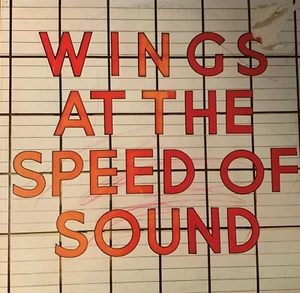 PAUL McCARTNEY AND WINGS-Pre-Owned LP-AT THE SPEED OF SOUND   G/G - Imagen 1 de 9