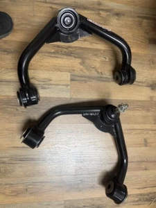 SkyJacker Upper A-Arms with HD Ball Joints for 2" to 3" Lift 19-25 4WD RAM 1500 - Picture 1 of 1