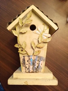 Decorative Shabby Chic Birdhouse - Picture 1 of 5