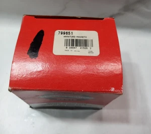Briggs & Stratton Armature Magneto 799651 OEM originale motori V-Twin 16-22 HP - Foto 1 di 5