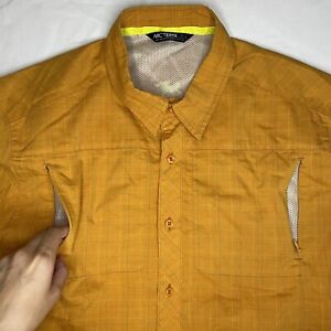 ARC’TERYX Button Up Hiking Shirt Men’s Large Short Sleeves Orange Plaid Cotton