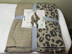 Ladies Poncho Adult One Size Leopard Print Beige Brown New - Picture 1 of 8
