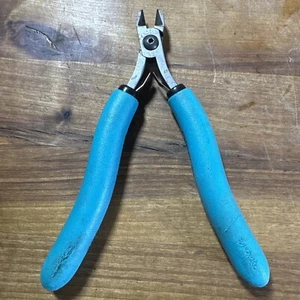 Excelta USA 7150ES 5-3/4” Long Side Cutter ESD Safe Pliers - Picture 1 of 13