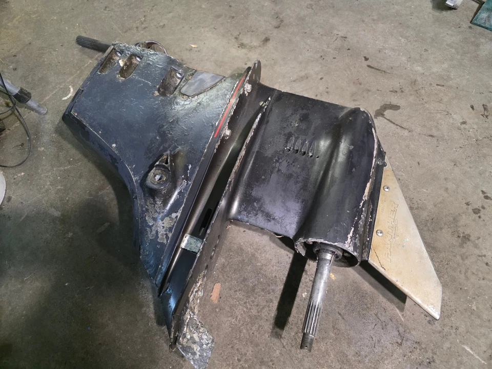 OMC Cobra Outdrive 1.10 ratio. Ideal for 4.3L OMC - Image 1 of 3