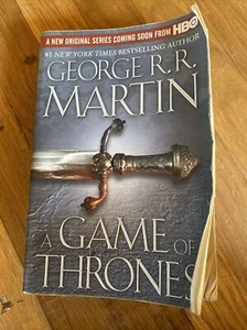 A Game Of Thrones, George R.R. Martin Paperback Book - Bild 1 von 2