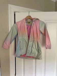 Girls Western Chief Ombre Rainbow Hooded Rain Jacket Size 6 - Picture 1 of 4