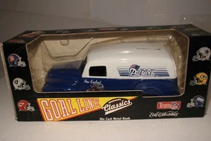 Ertl Goal Line Classics New England Patriots 1951 GMC Panel Van Boxed - Picture 1 of 7