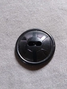 1 Vintage Colt #24 Amherst Black Plastic Button Free US Shipping. - Picture 1 of 12