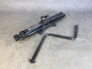 GENUINE BMW 3 5 7 E23 E28 E30 CAR LIFTING JACK - Picture 1 of 12
