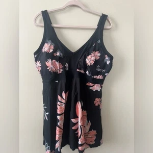 Swimwear Women XXXL dress floral tropical print V-neck built in shorts plus new - Picture 1 of 11
