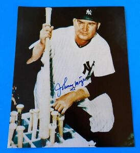 MINT authentic JOHNNY MIZE autographed signed 8x10 b&w photo MLB yankees