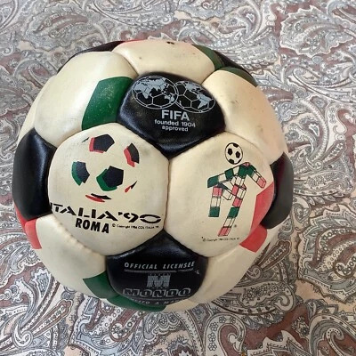 ITALIA ‘90 ROMA        Pallone da Calcio - Immagine 1 di 4