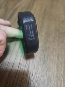 Garmin Vivoactive 3 Aktivitätstracker Smartwatch - Schwarz (010-01755-13) - Bild 1 von 7