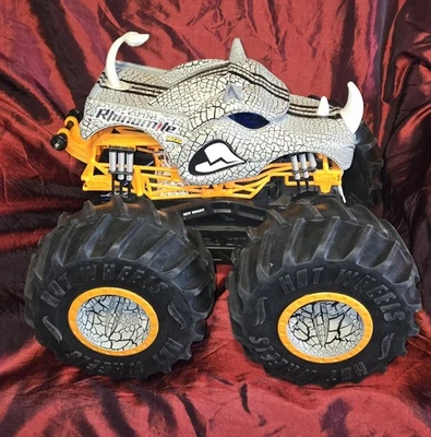 Monster Truck Hot Wheels Rhinomite 1:10 Radio Control 4x4 R/C. SIN MANDO A DISTANCIA  Foto 1 de 4