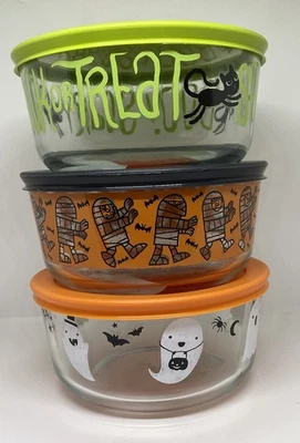 (3) Pyrex Halloween 4 Cup Glass Storage Bowls w/ Lids Cats Bats Mummy Ghosts NEW - Image 1 of 4