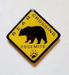 Bear Crossing Yosemite Sign Magnet Souvenir Novelty Metal Free Shipping - Picture 1 of 3
