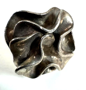 Silpada Ring Abstract Wave Ring Size 8.5 Chunky Heavy Sterling Statement - Picture 1 of 8