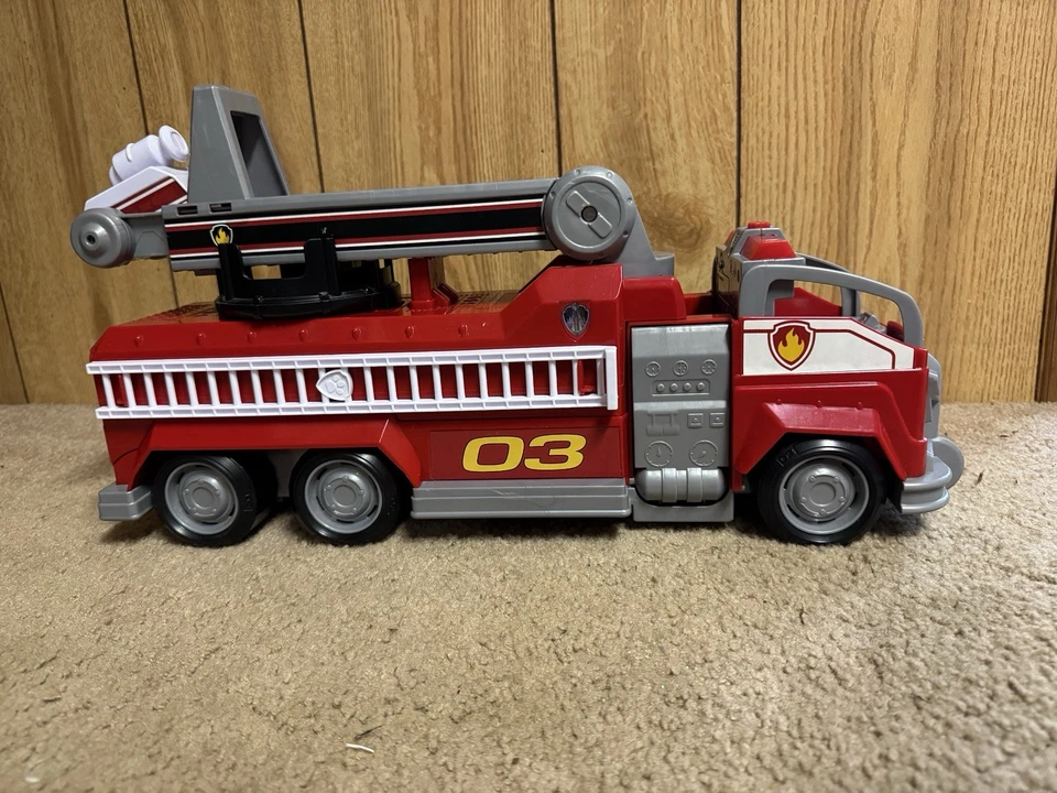 Canw Patrol Película Marshall’s Transforming City Camión de Bomberos Motor Sonidos y Luces Foto 1 de 4