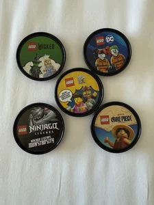 SDCC 2025 - San Diego LEGO COMIC CON Exclusive Pop Badge Collector’s Set Of 5 - Picture 1 of 2