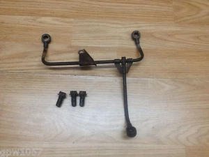 Tubo de alimentación de aceite del motor trasero Yamaha FZR1000 Genesis 1986 FZR 1000 - Imagen 1 de 4