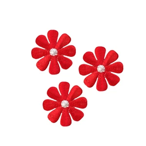 Set of 3, 1" White Daisy, Flowers, Embroidered, Iron on Patch - Picture 1 of 4