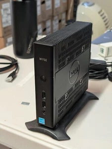 Dell Wyse 5060 Thin Client N07D 4 Go RAM 8 Go Flash avec adaptateur secteur avec ordinateur de bureau IGEL - Photo 1/4