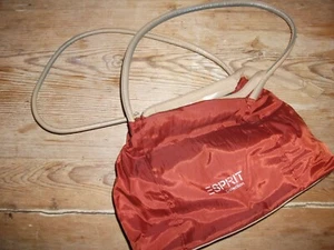 Esprit Red Tote Bag 1 zipped compartment 29 x 24 x 9 cm - Picture 1 of 2